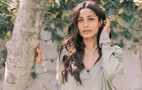 Freida Pinto