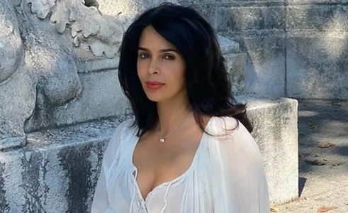 Mallika Sherawat